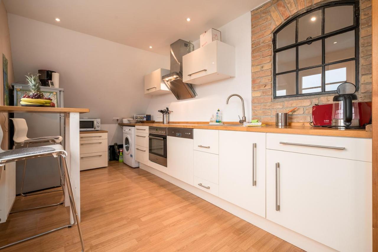 Ferienwohnung 1 Im Landhaus Am Wildpark Boek Buitenkant foto