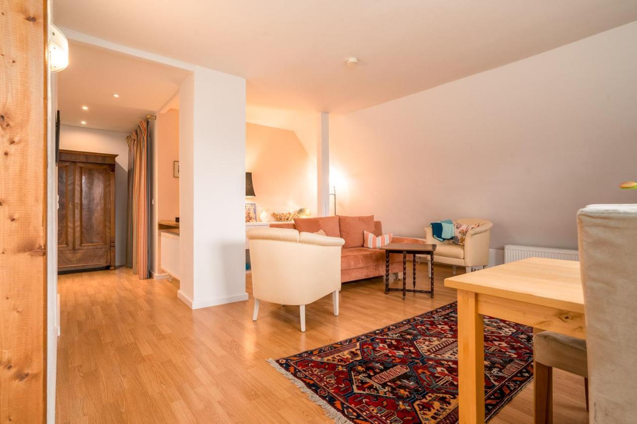 Ferienwohnung 1 Im Landhaus Am Wildpark Boek Buitenkant foto