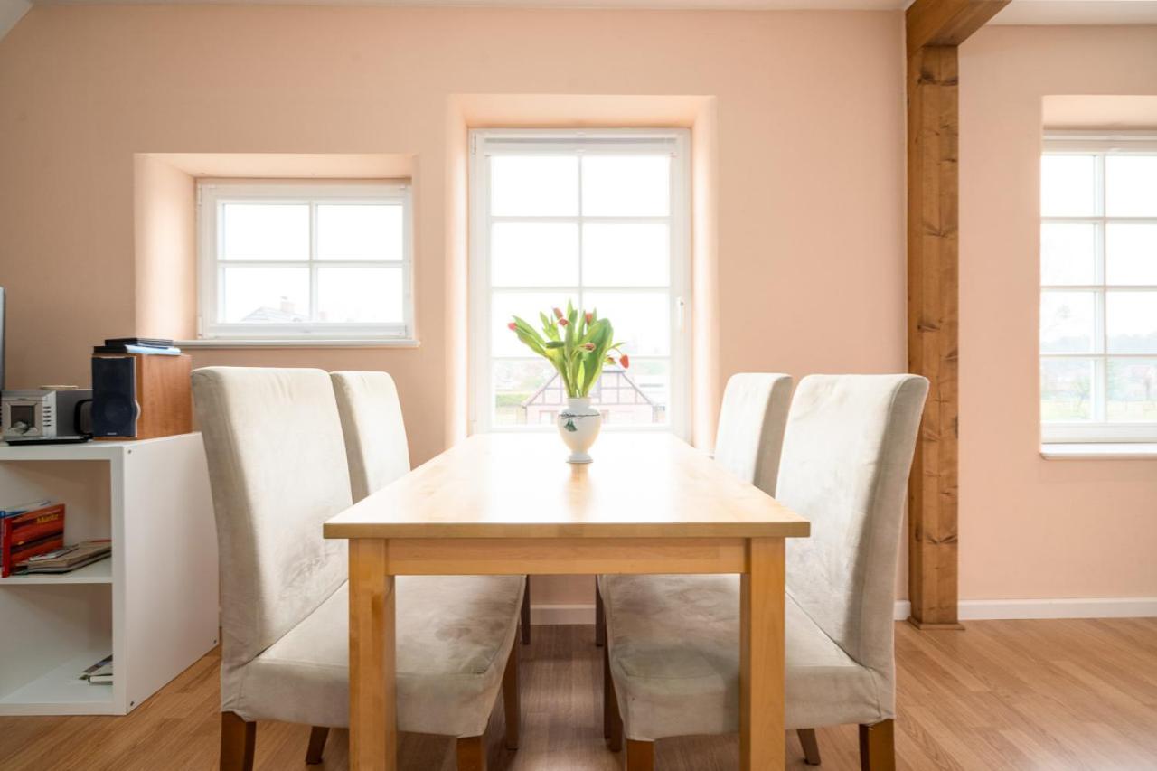 Ferienwohnung 1 Im Landhaus Am Wildpark Boek Buitenkant foto